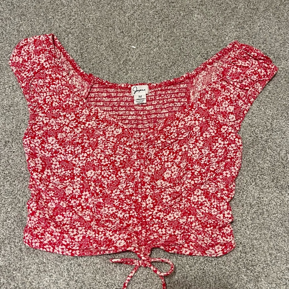 Red Floral Japna Scinch Top